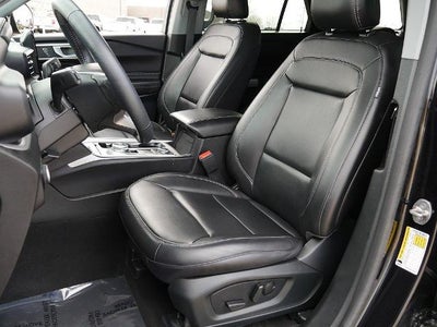 2023 Ford Explorer XLT AWD