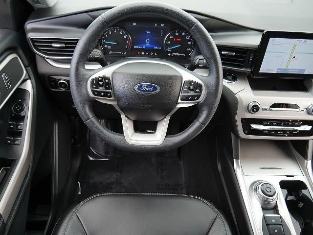 2023 Ford Explorer XLT AWD