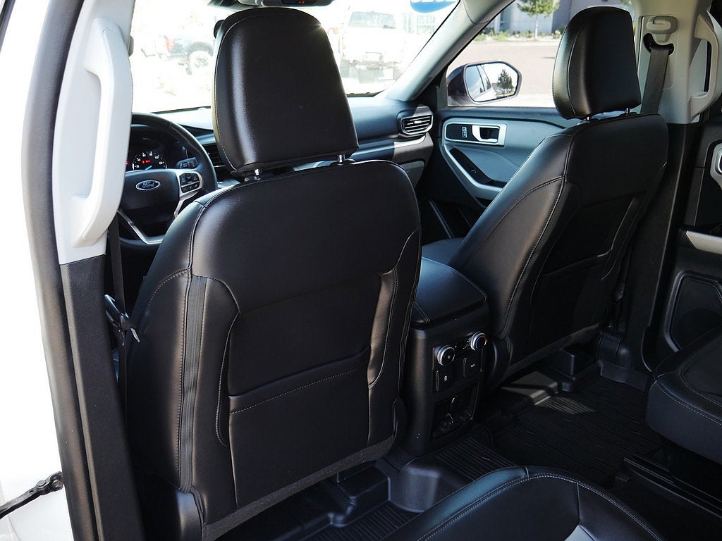 2023 Ford Explorer XLT AWD 202A