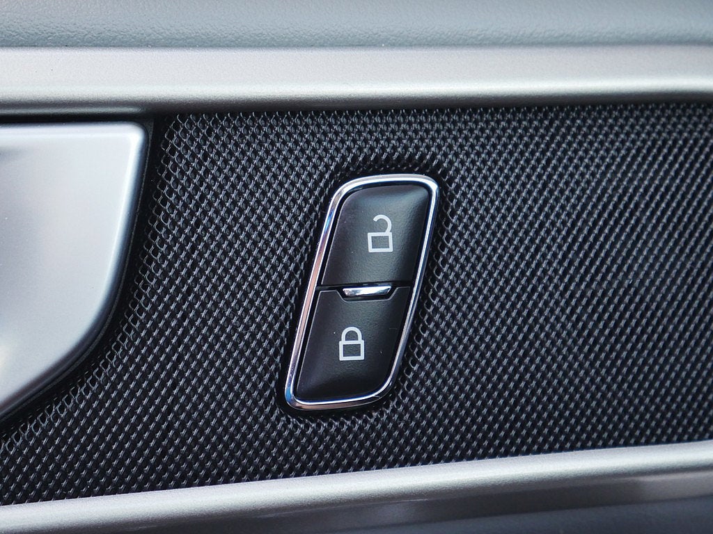 2023 Ford Explorer XLT AWD 202A