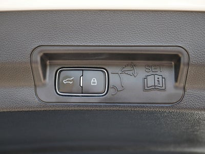2023 Ford Explorer XLT AWD 202A