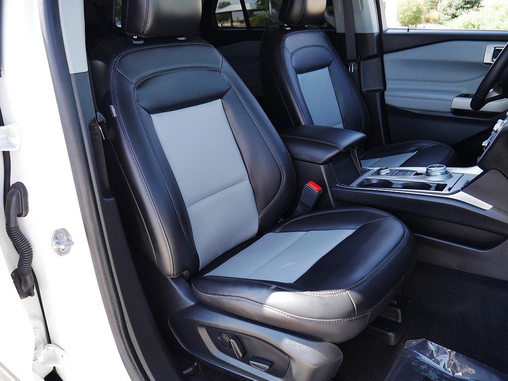 2023 Ford Explorer XLT AWD 202A