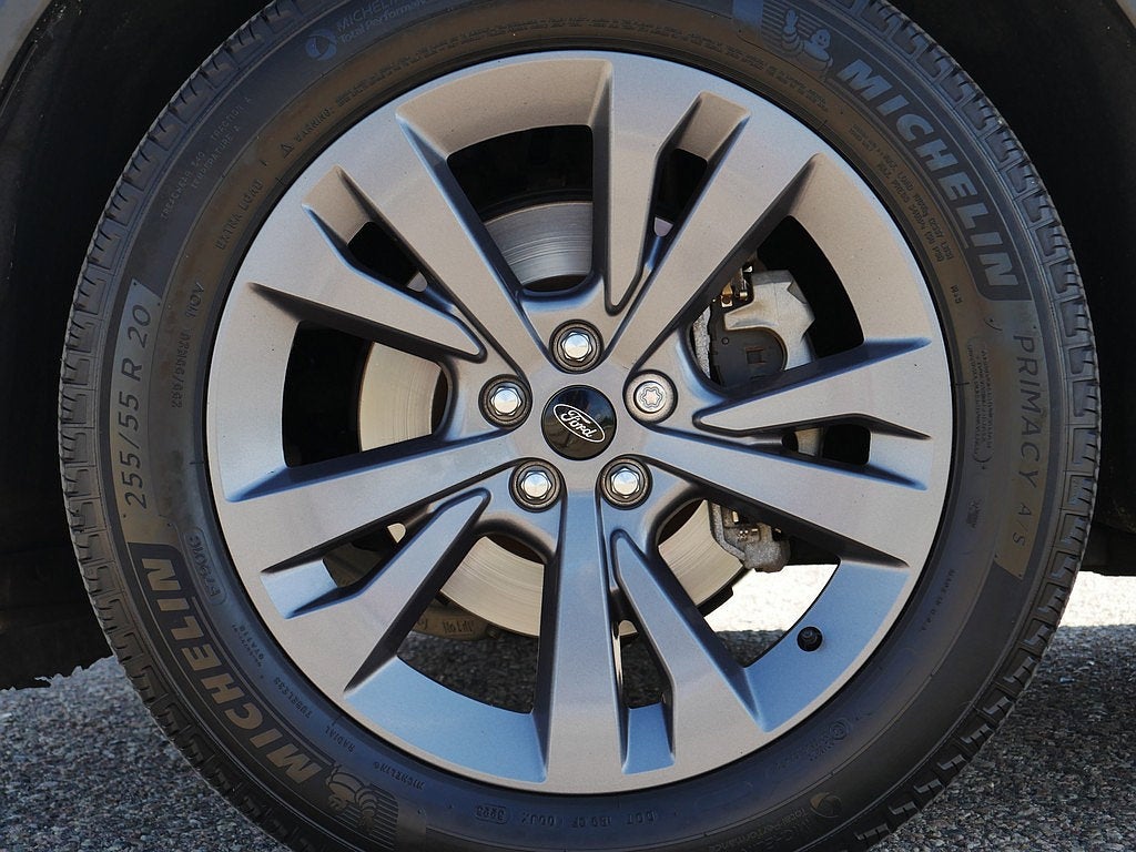 2023 Ford Explorer XLT AWD 202A
