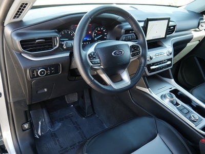 2023 Ford Explorer XLT AWD