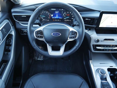 2023 Ford Explorer XLT AWD