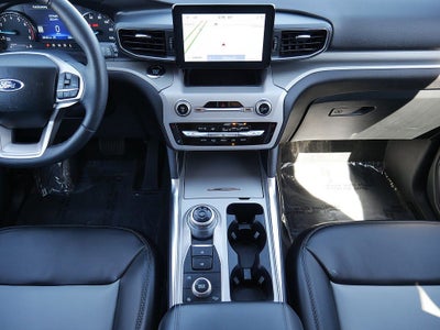 2023 Ford Explorer XLT AWD