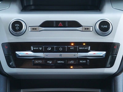 2023 Ford Explorer XLT AWD