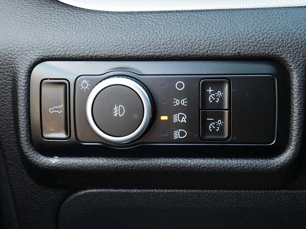 2023 Ford Explorer XLT AWD