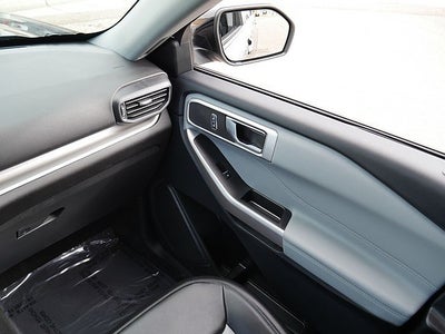2023 Ford Explorer XLT AWD