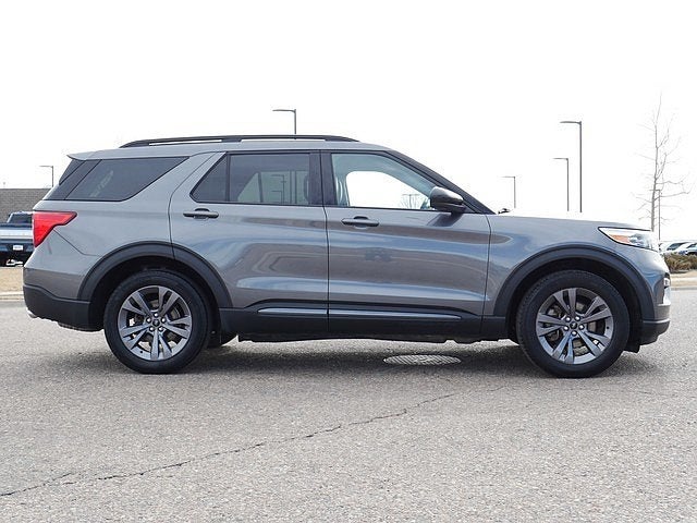 2023 Ford Explorer XLT AWD