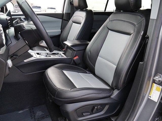 2023 Ford Explorer XLT AWD