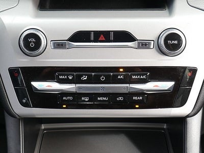 2023 Ford Explorer XLT AWD