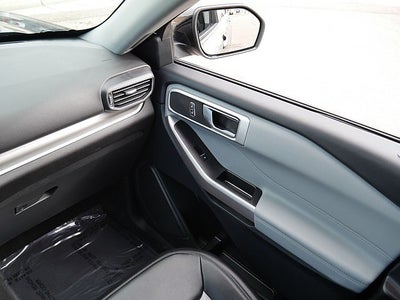 2023 Ford Explorer XLT AWD