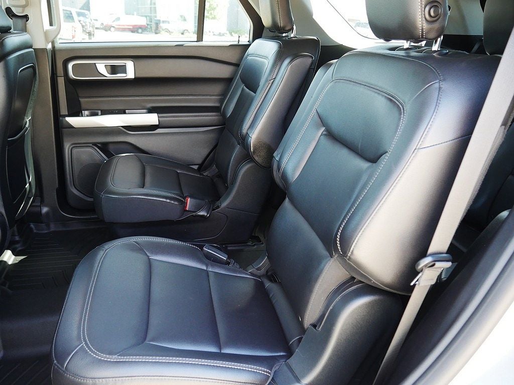 2020 Ford Explorer XLT AWD