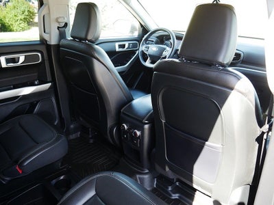 2020 Ford Explorer XLT AWD