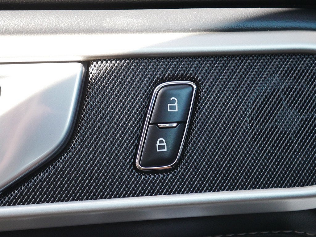 2023 Ford Explorer XLT AWD 202A
