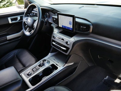 2023 Ford Explorer XLT AWD 202A