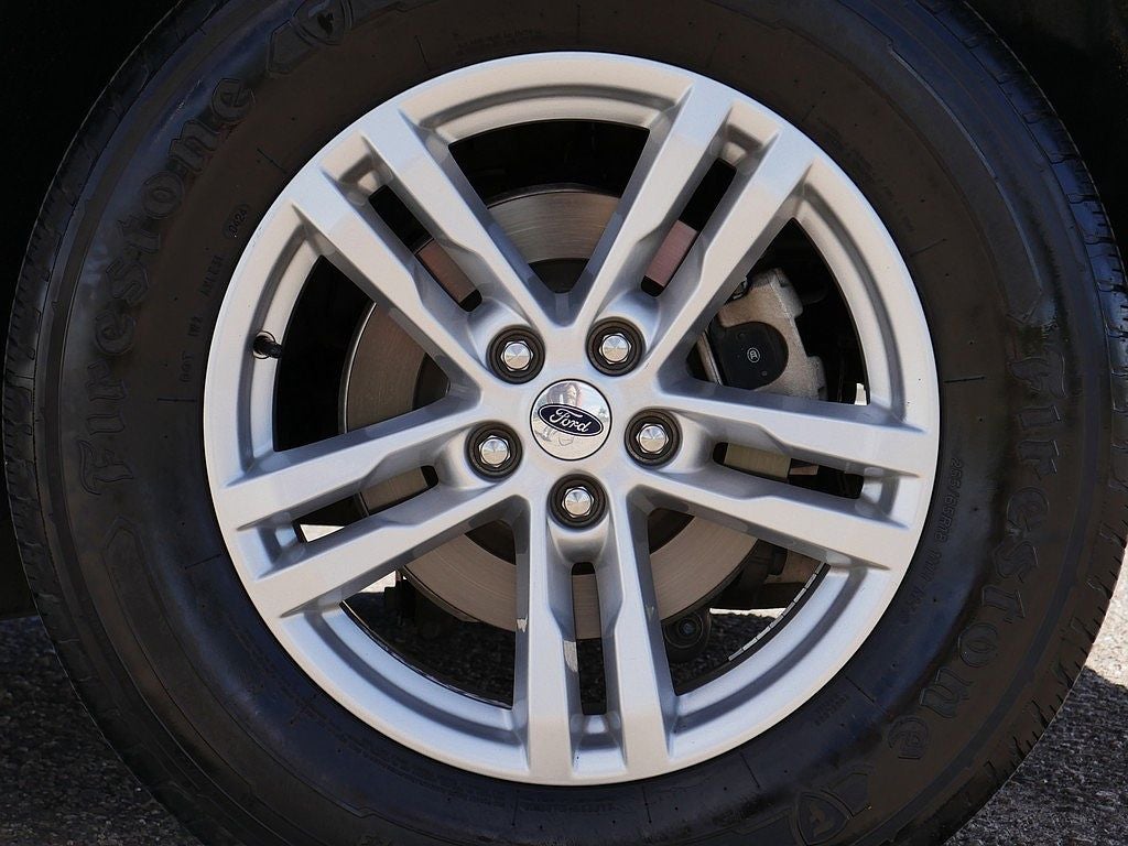 2023 Ford Explorer XLT AWD 202A