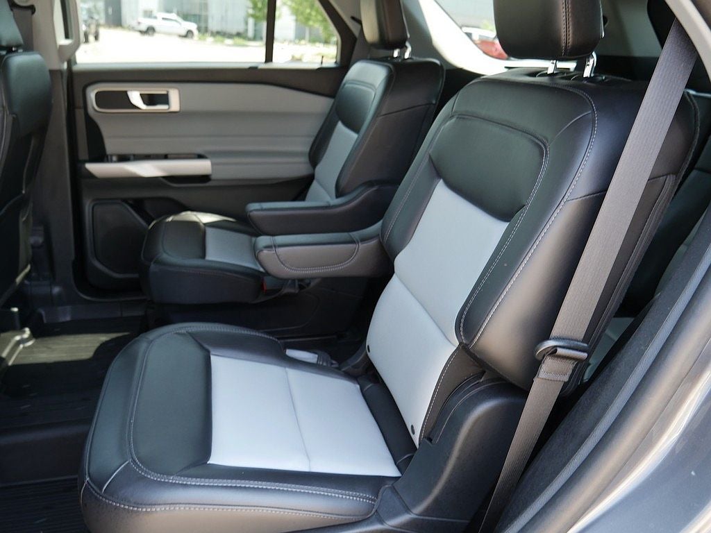2024 Ford Explorer XLT AWD
