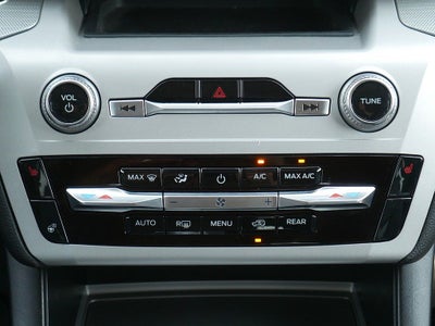 2024 Ford Explorer XLT AWD