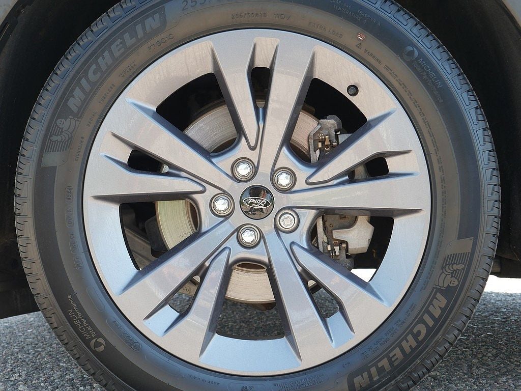 2024 Ford Explorer XLT AWD
