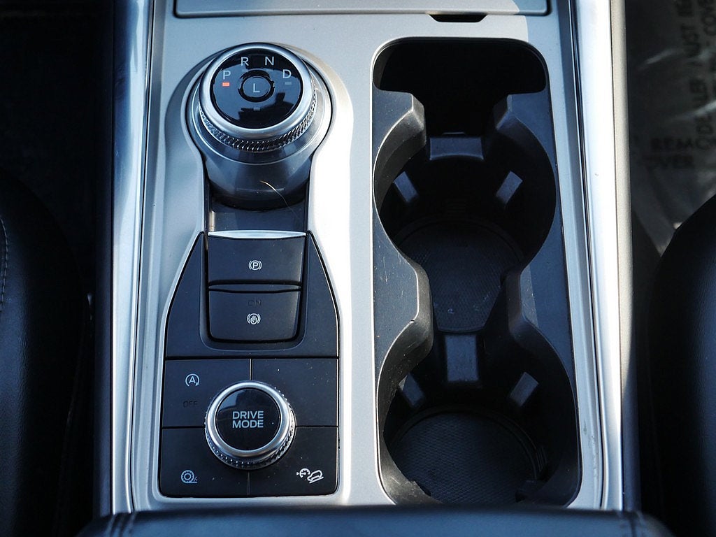 2024 Ford Explorer XLT AWD 202A