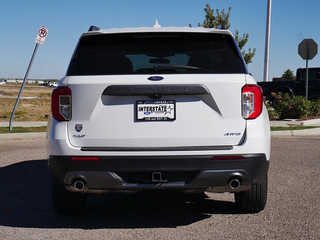 2024 Ford Explorer XLT AWD 202A