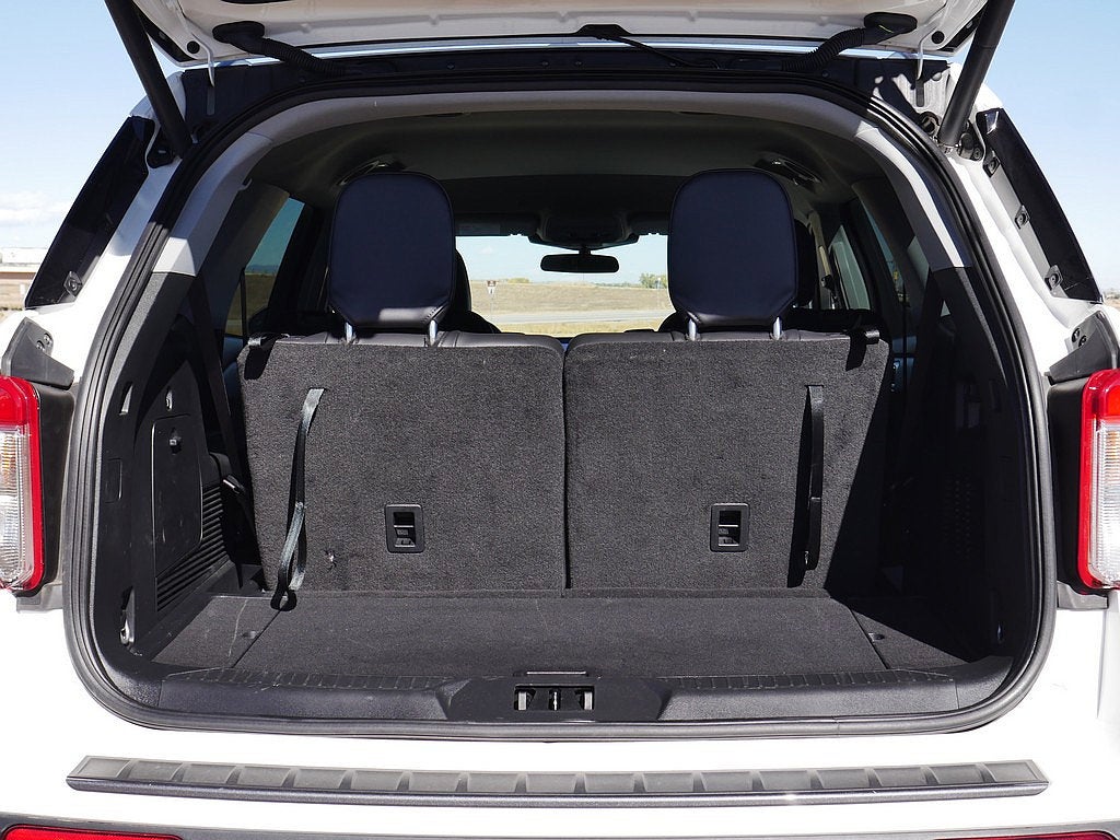 2024 Ford Explorer XLT AWD 202A