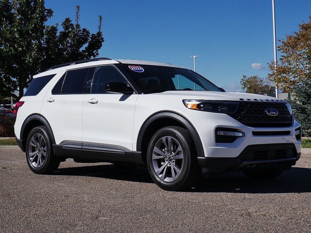 2024 Ford Explorer XLT AWD 202A