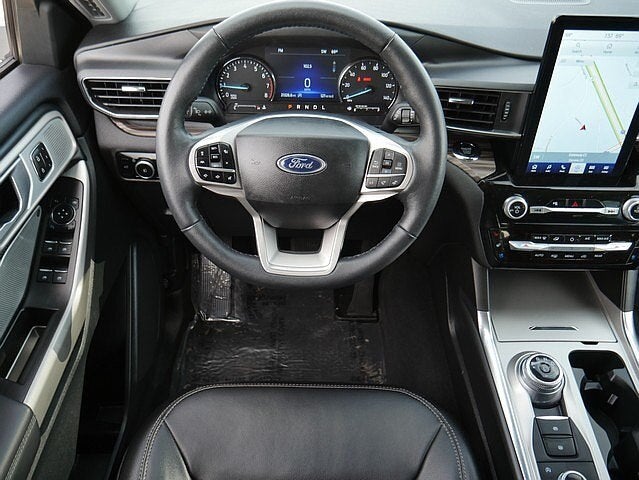 2023 Ford Explorer Limited AWD