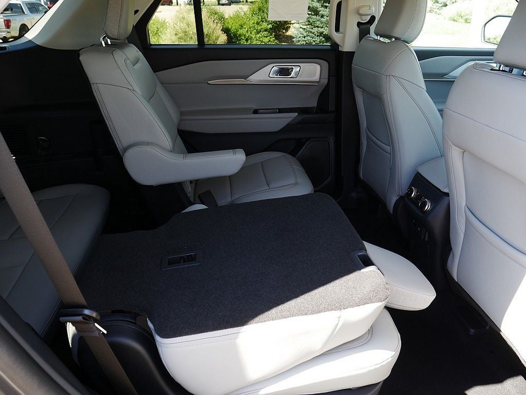 2026 Ford Explorer Active 4WD