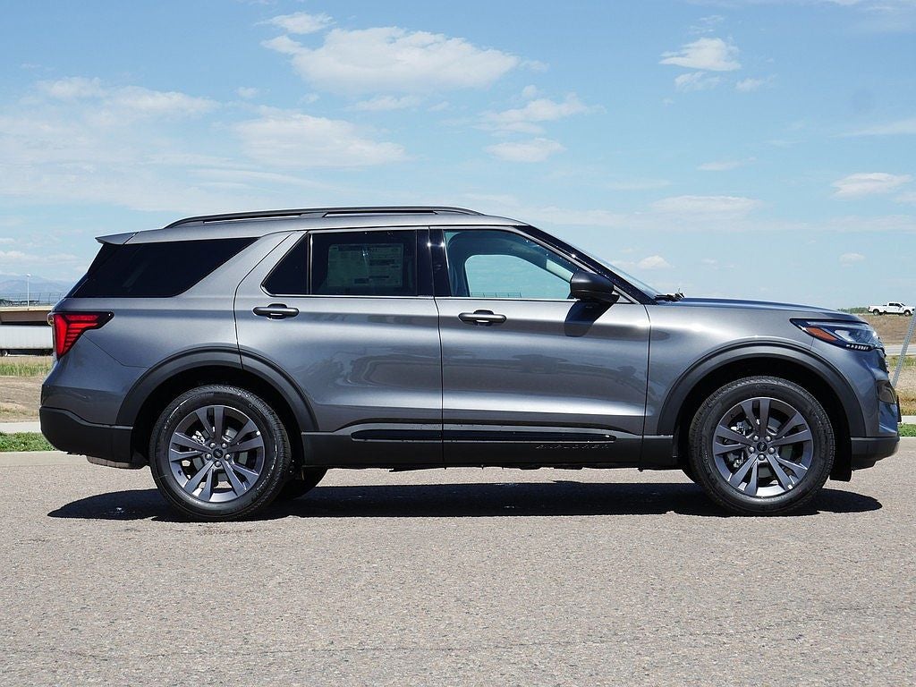 2026 Ford Explorer Active 4WD