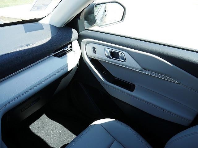 2026 Ford Explorer Active 4WD