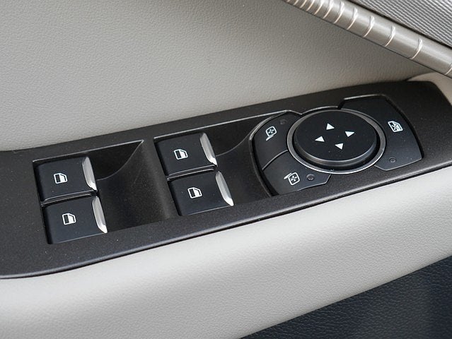 2025 Ford Explorer Active AWD