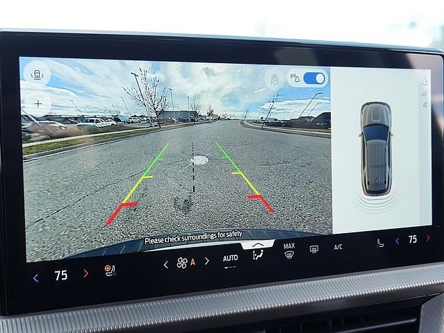 2025 Ford Explorer Active AWD