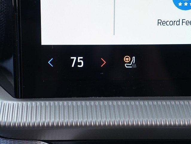 2025 Ford Explorer Active AWD