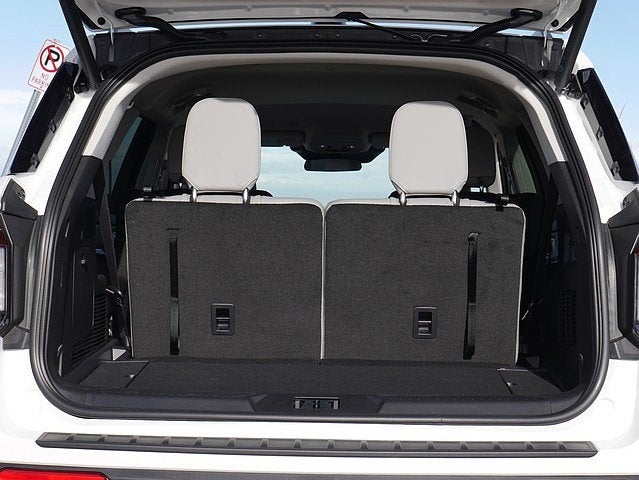 2025 Ford Explorer Active AWD