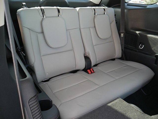 2025 Ford Explorer Active AWD