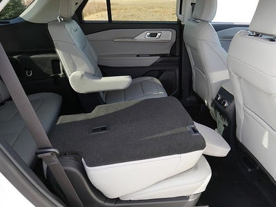 2025 Ford Explorer Active AWD