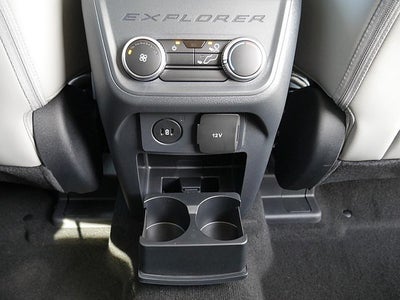 2025 Ford Explorer Active AWD