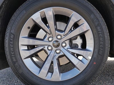 2025 Ford Explorer Active AWD