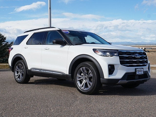 2025 Ford Explorer Active AWD
