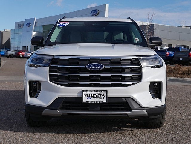 2025 Ford Explorer Active AWD
