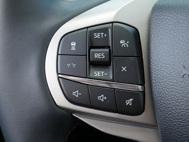 2025 Ford Explorer Active AWD