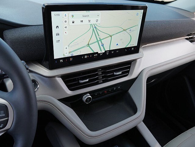 2025 Ford Explorer Active AWD