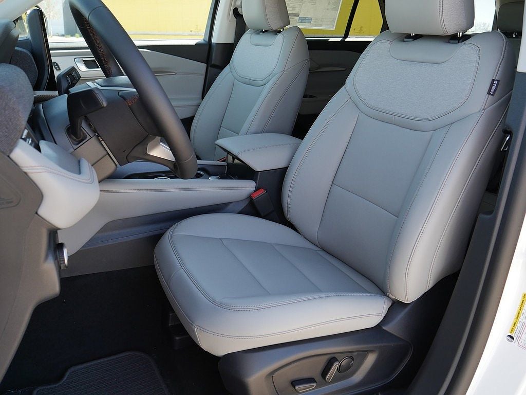 2026 Ford Explorer Active 4WD