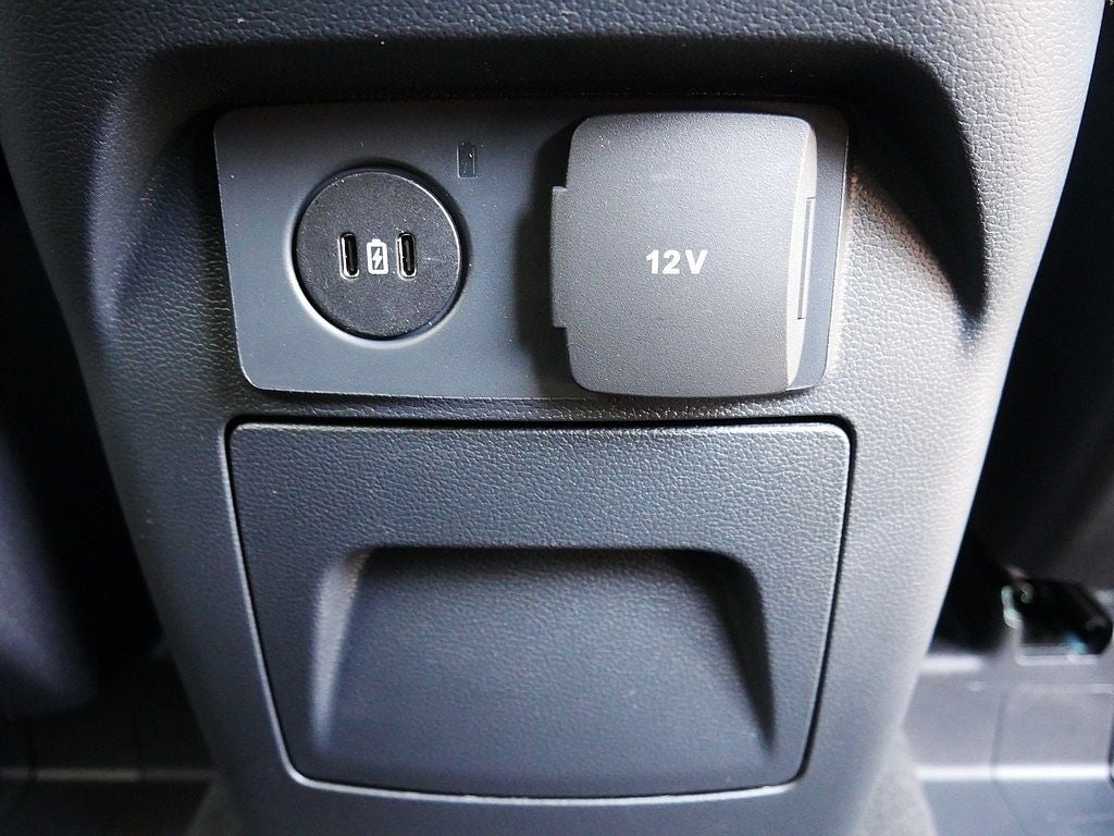 2026 Ford Explorer Active 4WD