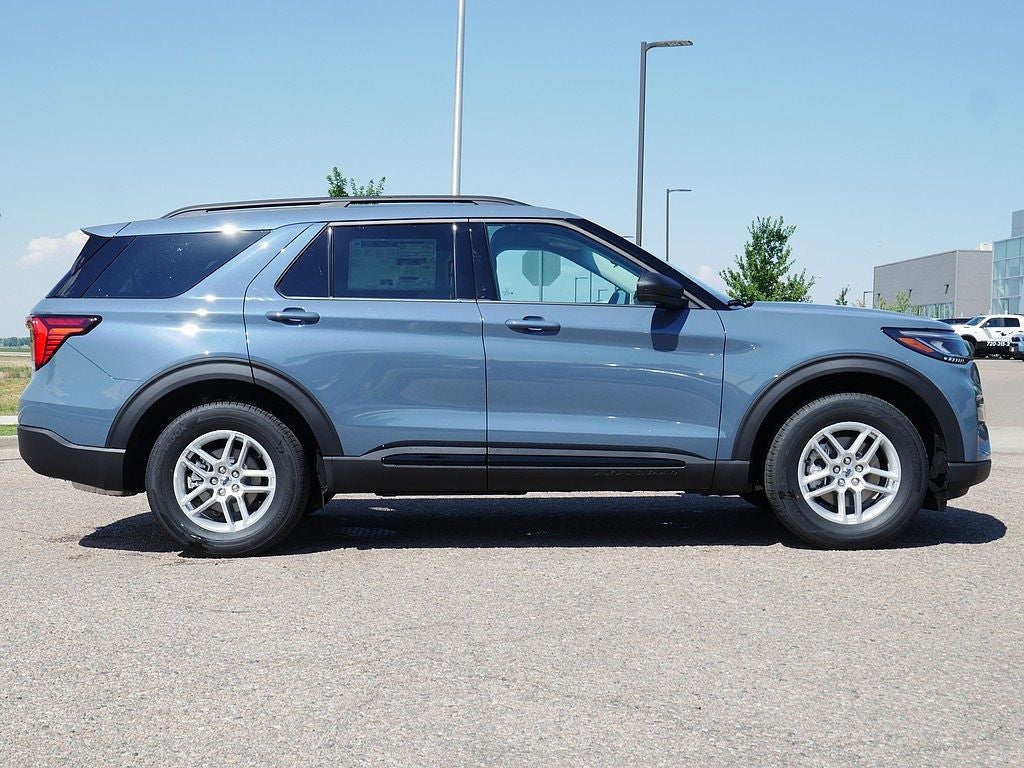 2026 Ford Explorer Active 4WD