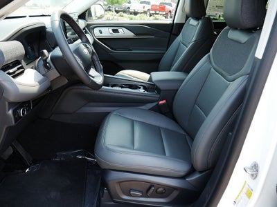 2026 Ford Explorer Active 4WD