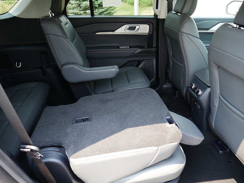 2026 Ford Explorer Active 4WD